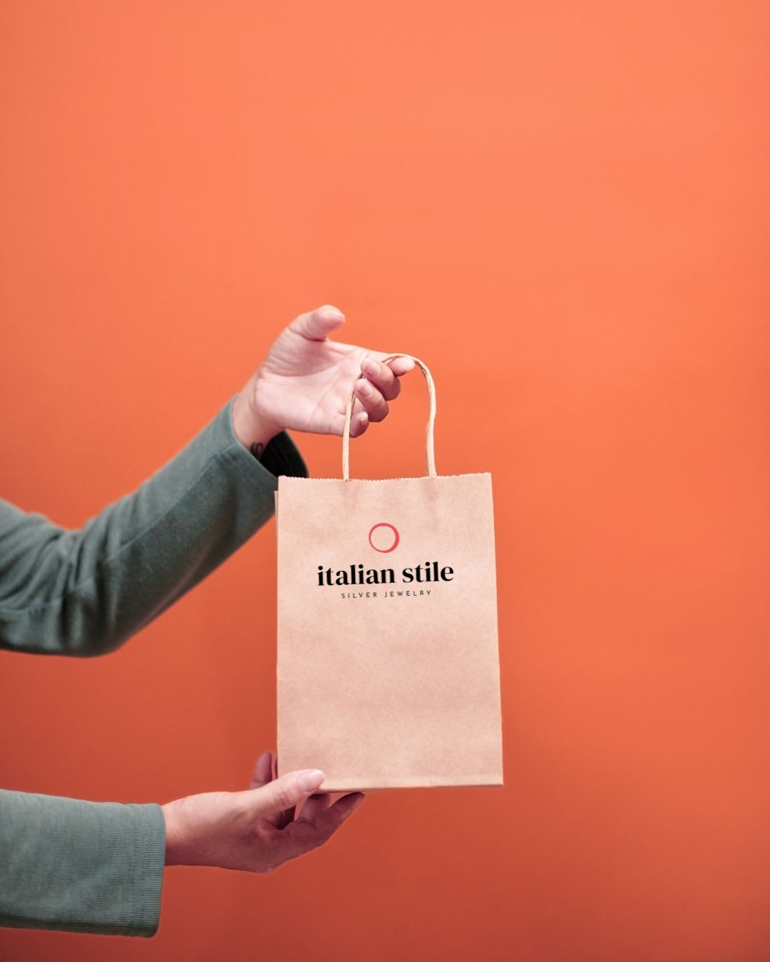 ItalianStile - Merce in pronta consegna